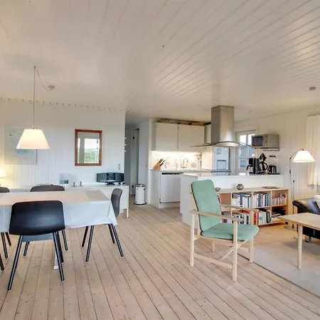 Eikka - 600m From The Sea By Interhome Hébergement de vacances