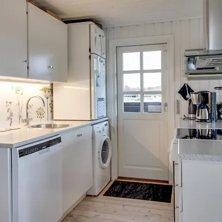 Prázdninový dům Eikka - 600m From The Sea By Interhome